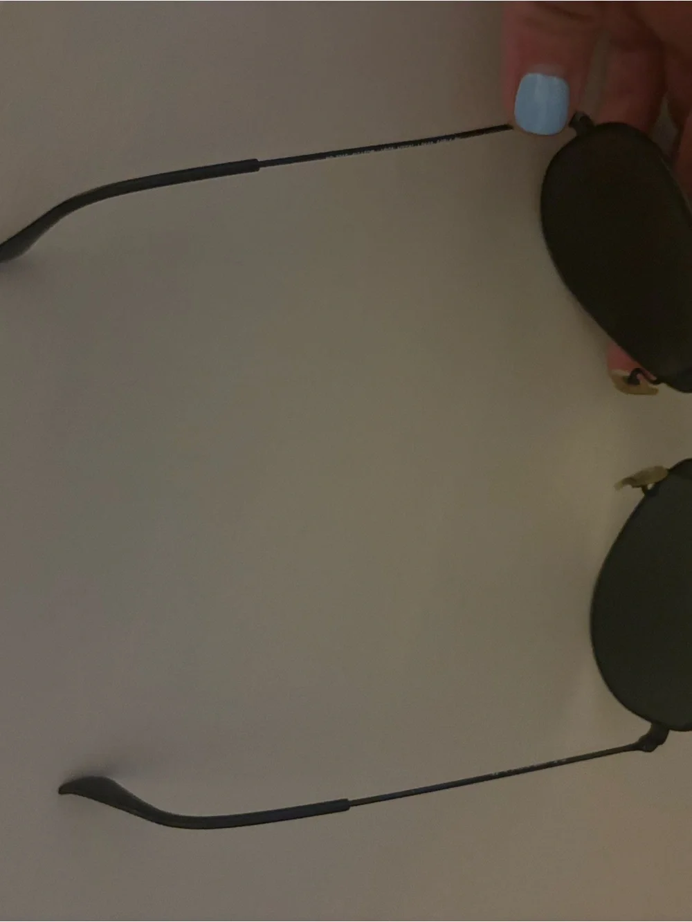 Ray-Ban Aviator Sunglasses - Black Frame with Green Lenses - Picture 3 of 4